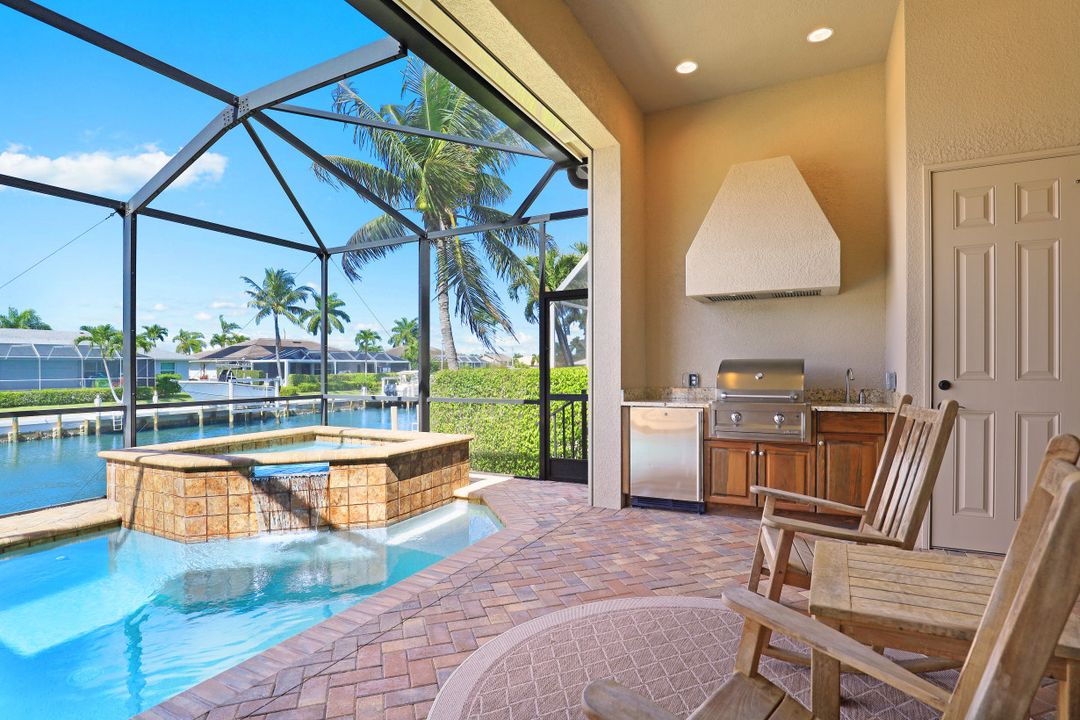 356 Capistrano Ct, Marco Island, FL 34145
