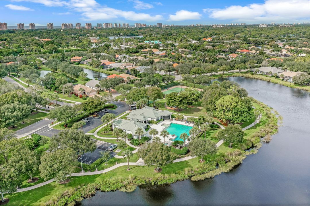 7122 Blue Juniper Ct #101, Naples, FL 34109