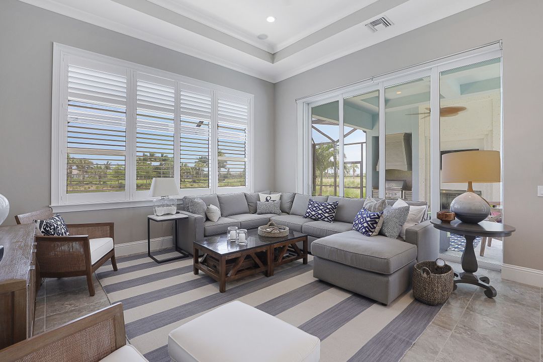 5026 Andros Dr, Naples, FL 34113