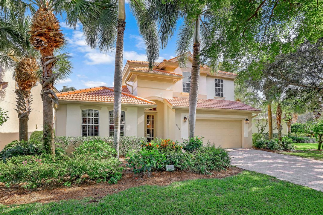 23181 Oakglen Ln, Bonita Springs, FL 34135