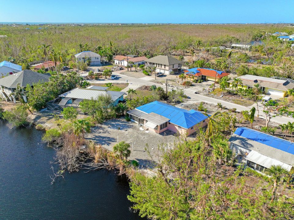 1977 Roseate Ln, Sanibel, FL 33957