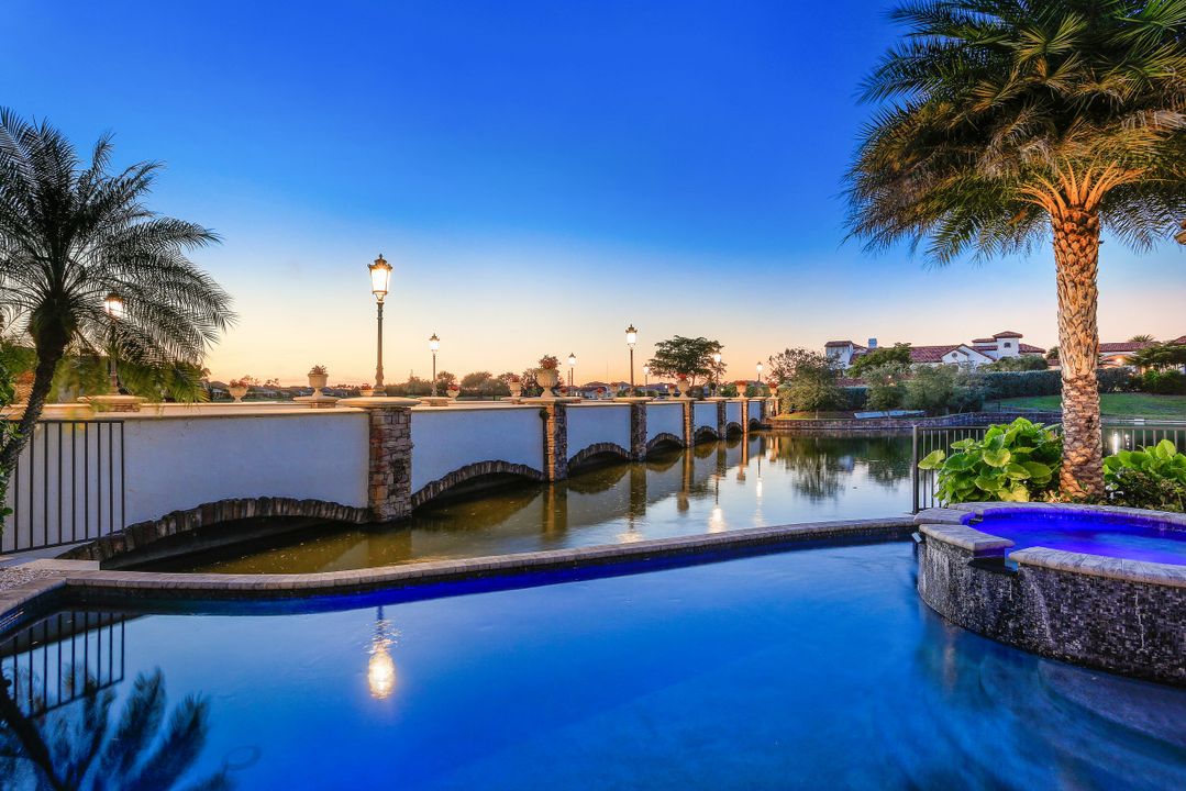 16428 Talis Park Dr, Naples, FL 34110