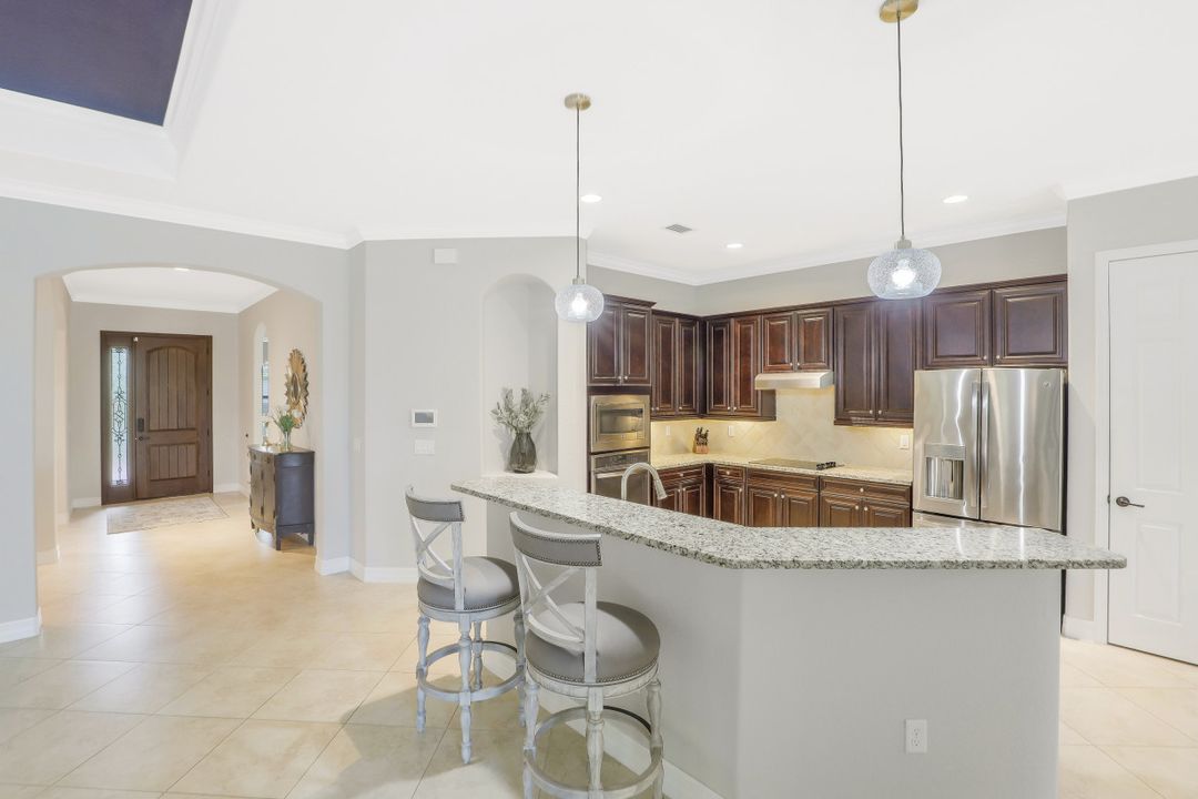 28520 Longford Ct, Bonita Springs, FL 34135