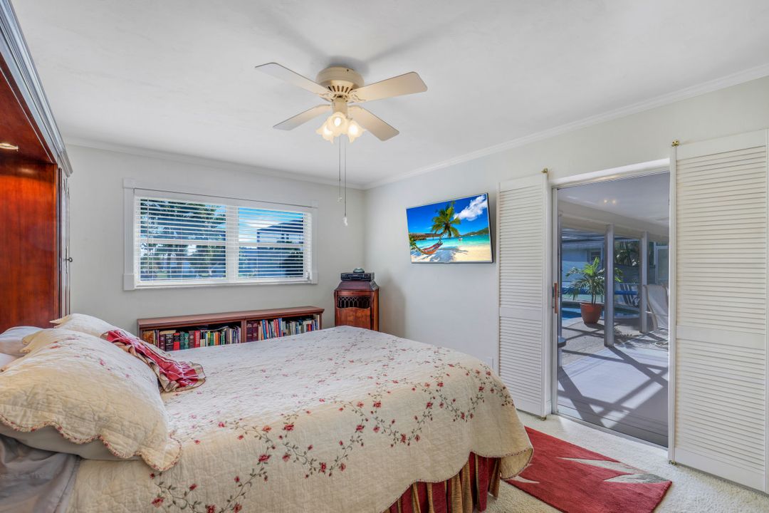 4933 SW 11th Ct, Cape Coral, FL 33914