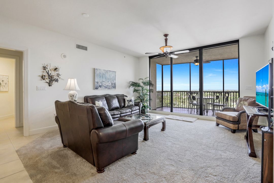 5793 Cape Harbour Dr #916, Cape Coral, FL 33914