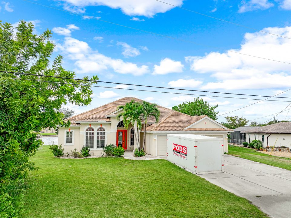 118 NE 21st Ave, Cape Coral, FL 33909