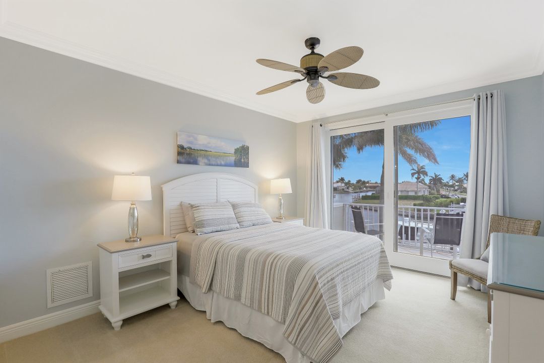 939 S Joy Cir, Marco Island, FL 34145