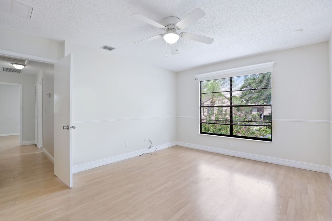 621 SE 12th Ave APT 118, Cape Coral, FL 33990