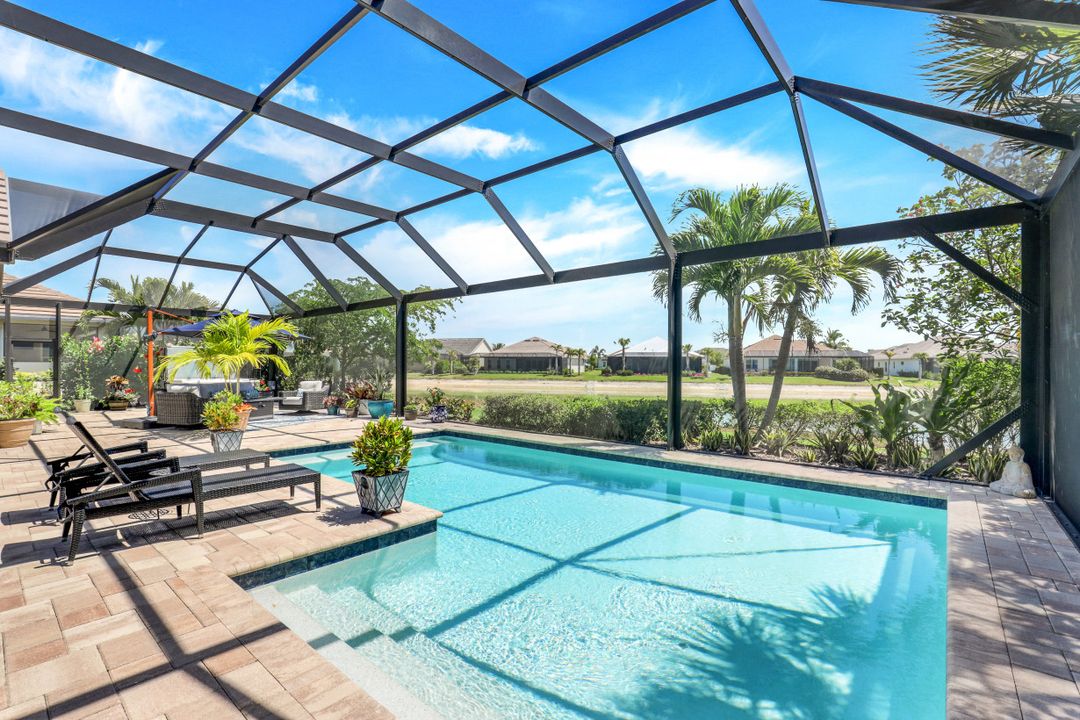 14844 Dockside Ln, Naples, FL 34114