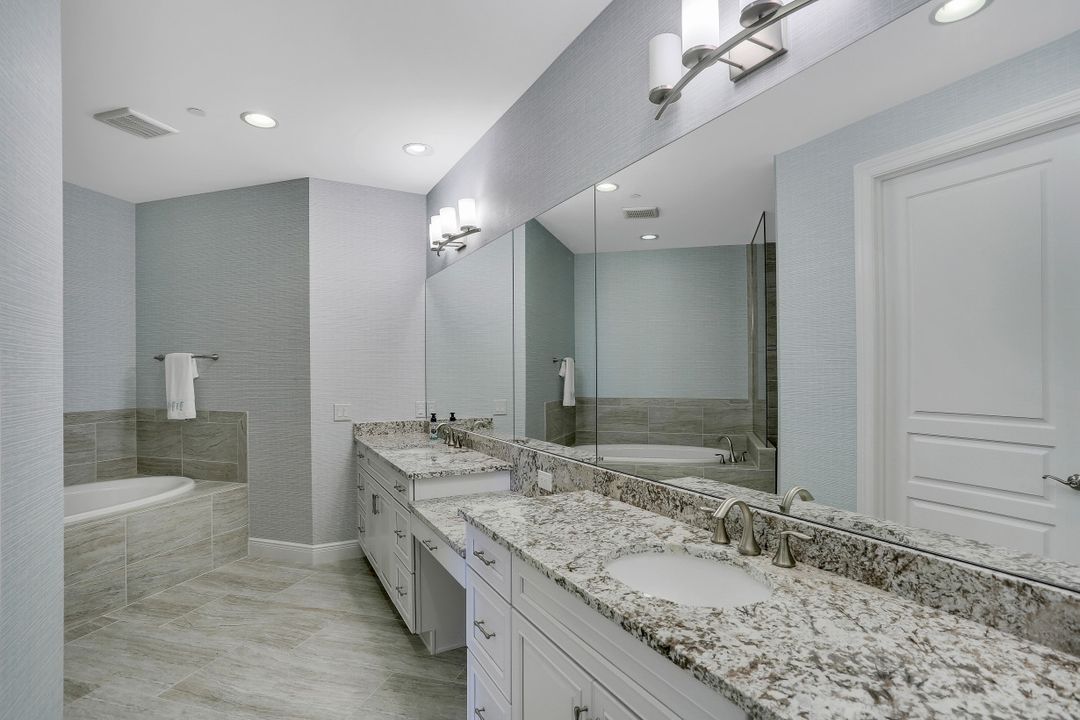 16444 Carrara Way #301, Naples, FL 34110