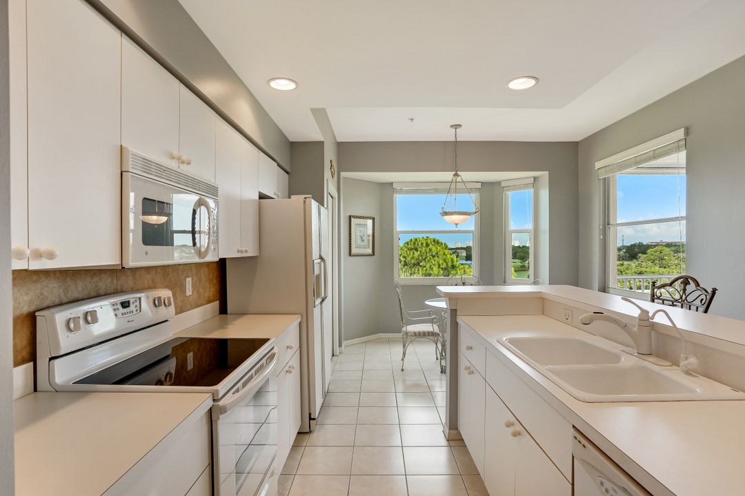 9450 Highland Woods Blvd #6406, Bonita Springs, FL 34135