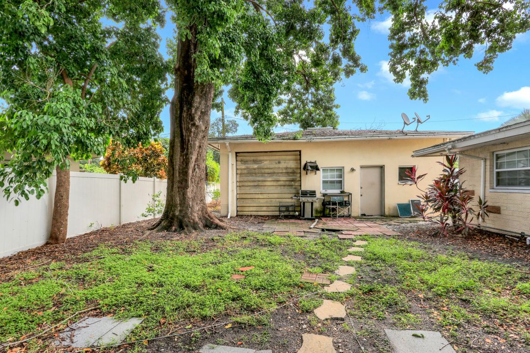 4747 McGregor Blvd, Fort Myers, FL 33901