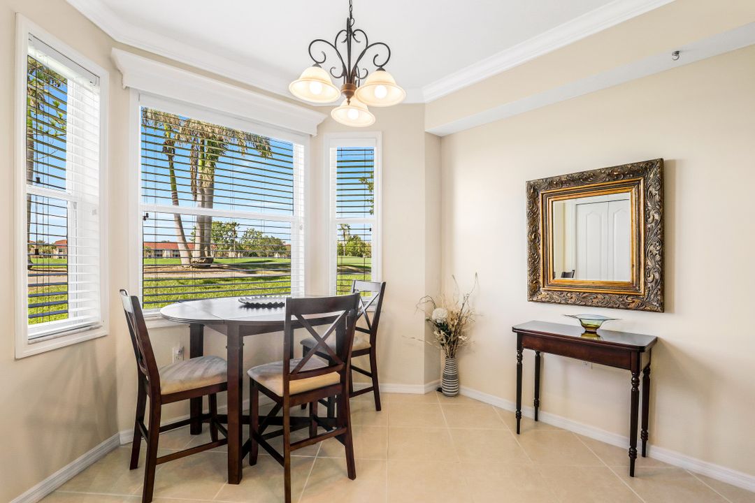 2710 Cypress Trace Cir #3011, Naples, FL 34119