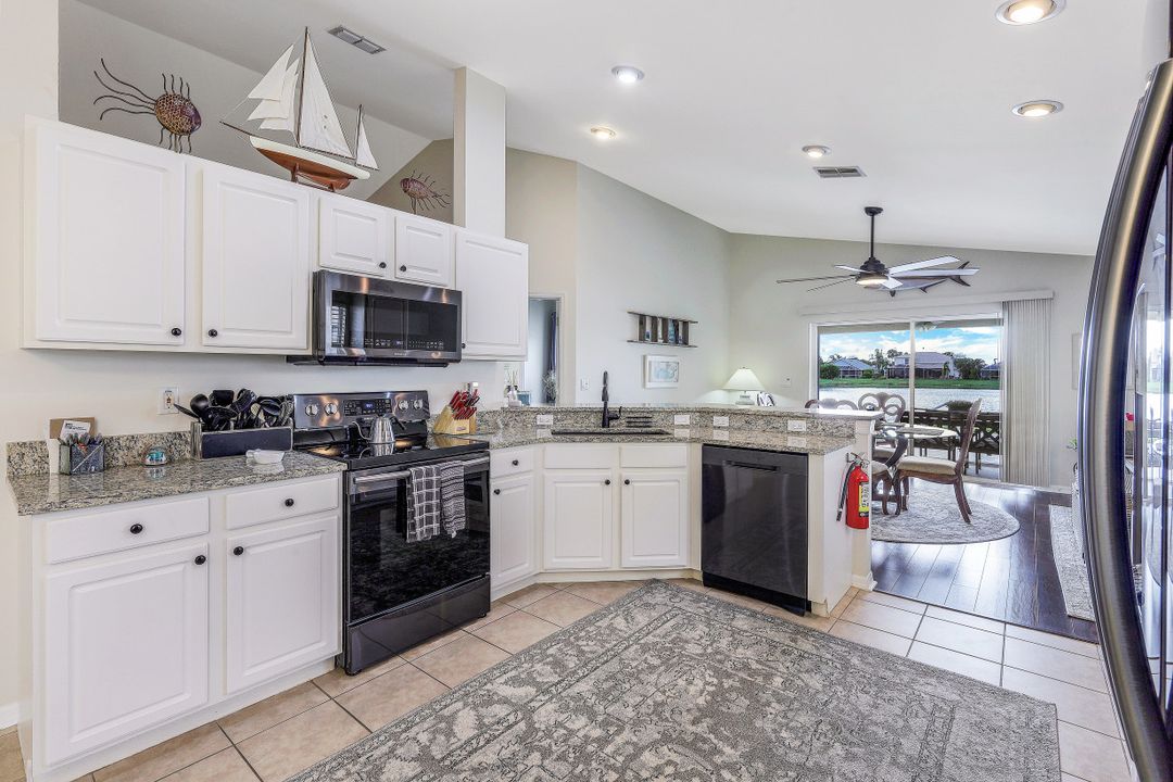 15654 Beachcomber Ave, Fort Myers, FL 33908