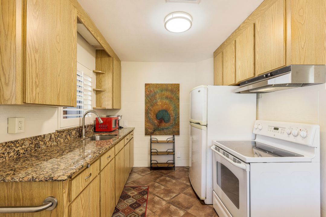 27285 Rio Vista Cir, Bonita Springs, FL 34135