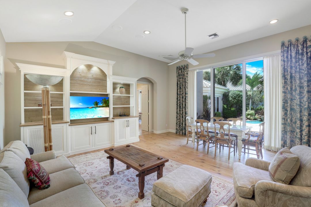 26384 Augusta Creek Ct, Bonita Springs, FL 34134