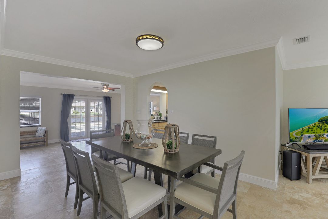 401 Willet Ave, Naples, FL 34108