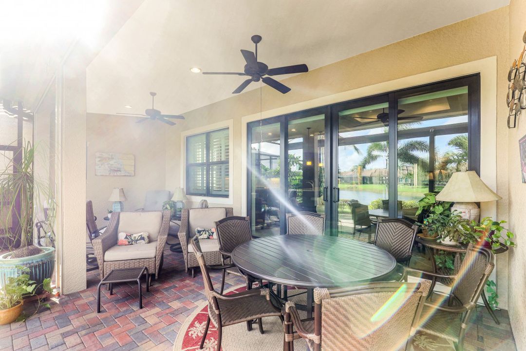 9096 Isla Bella Cir, Bonita Springs, FL 34135