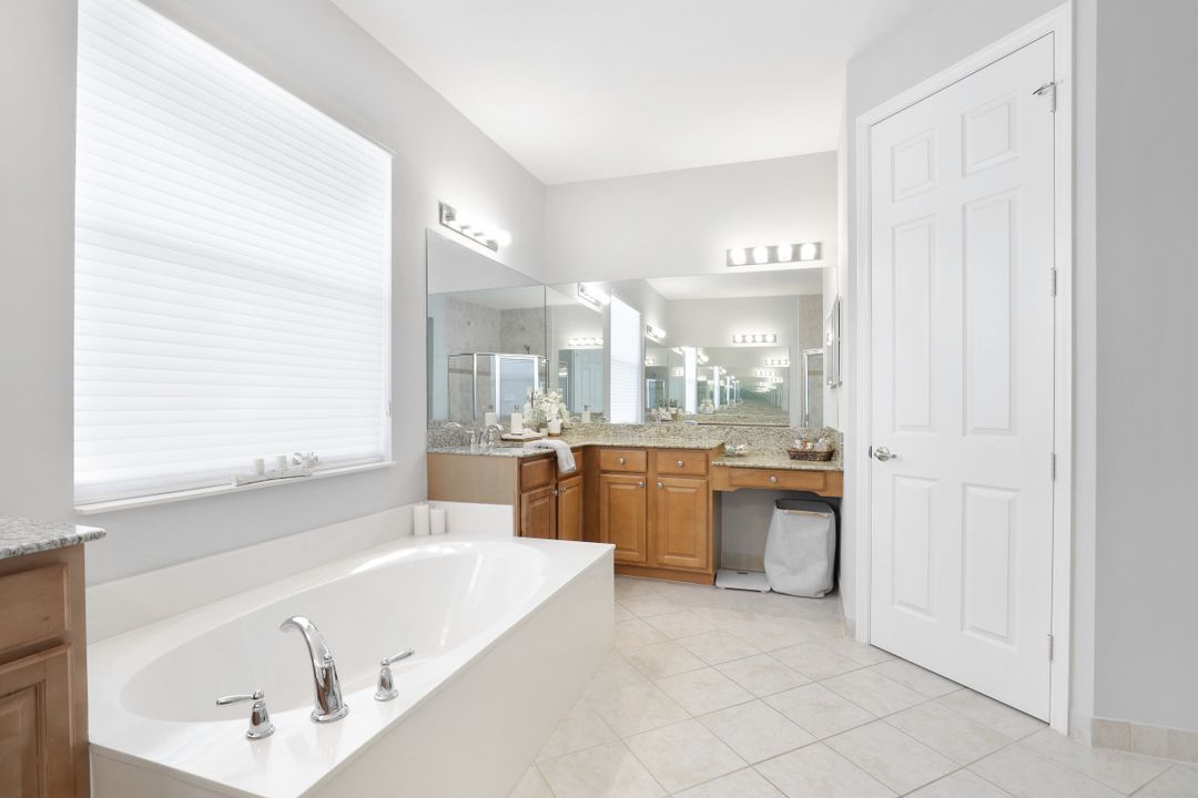 6499 Marbella Dr, Naples, FL 34105