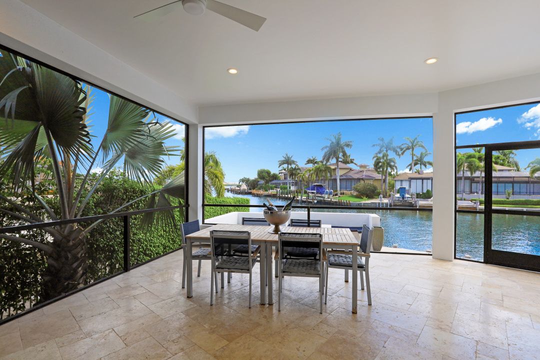 480 Parkhouse Ct, Marco Island, FL 34145