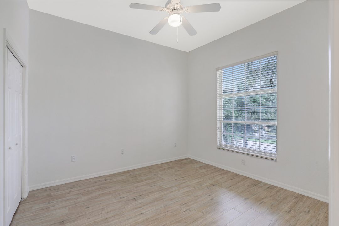 4235 SE 20th Pl #B305, Cape Coral, FL 33904