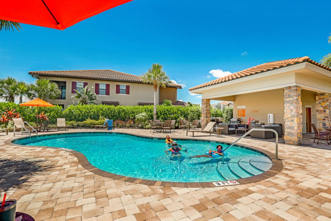 9653 Montelanico Loop, Naples, FL 34119