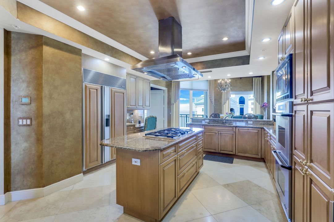 970 Cape Marco Dr #2403, Marco Island, FL 34145