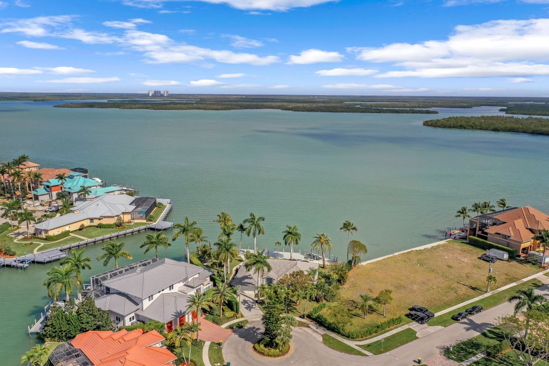 243 Dan River Ct, Marco Island, FL 34145