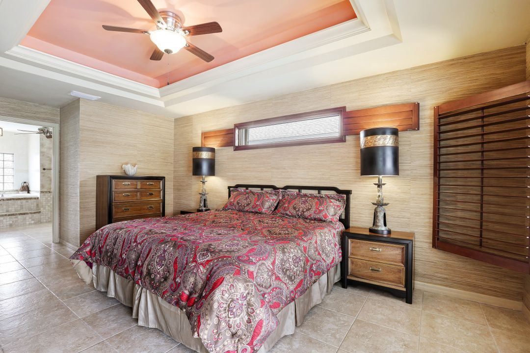 5327 SW 21st Pl, Cape Coral, FL 33914