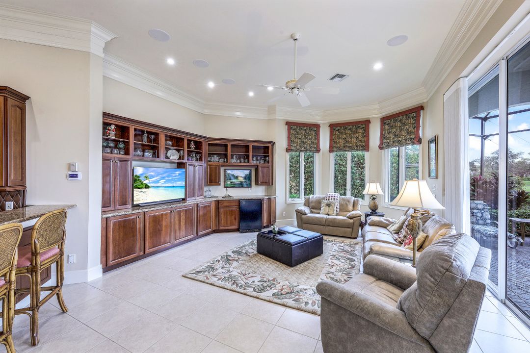 203 Audubon Blvd, Naples, FL 34110