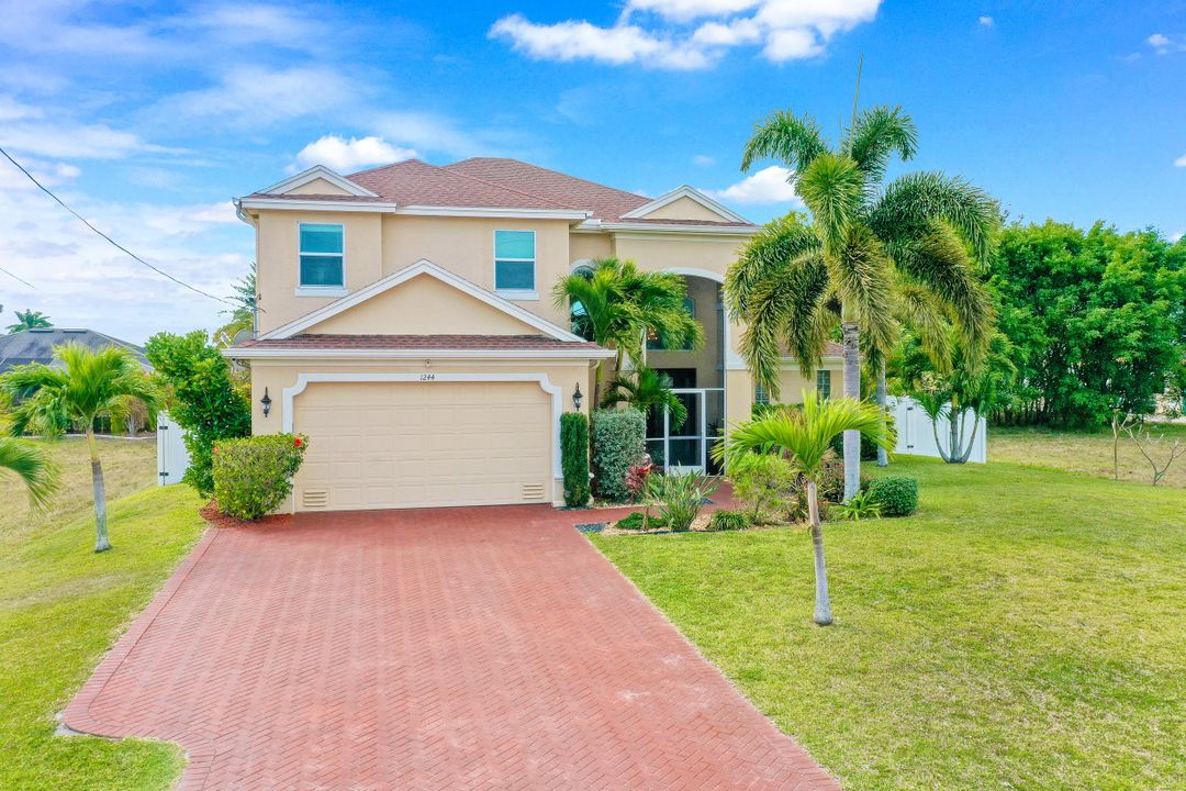 1244 NW 36th Pl, Cape Coral, FL 33993