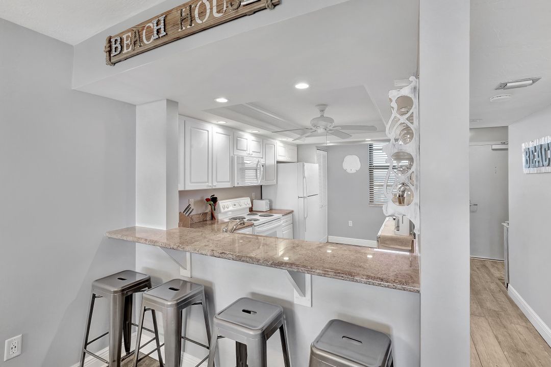 440 Seaview Ct #1002, Marco Island, FL 34145