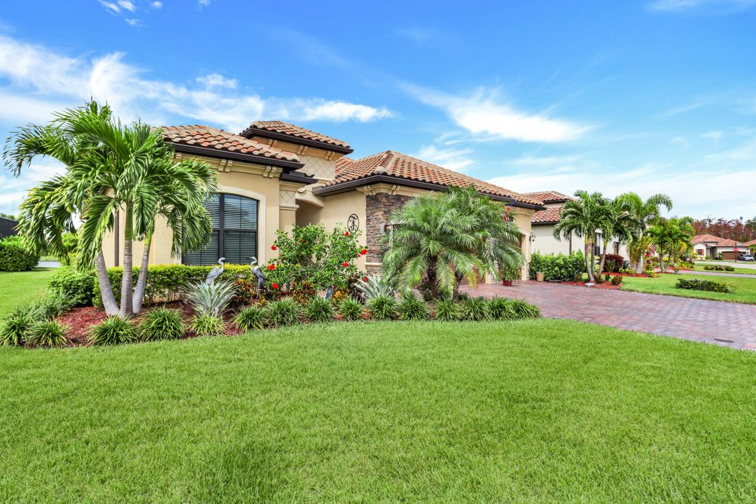 28020 Kerry Ct, Bonita Springs, FL 34135