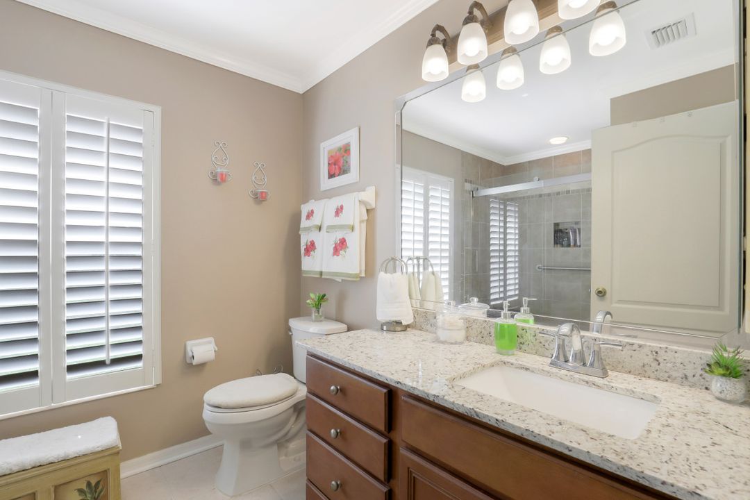 11588 Forest Mere Dr, Bonita Springs, FL 34135