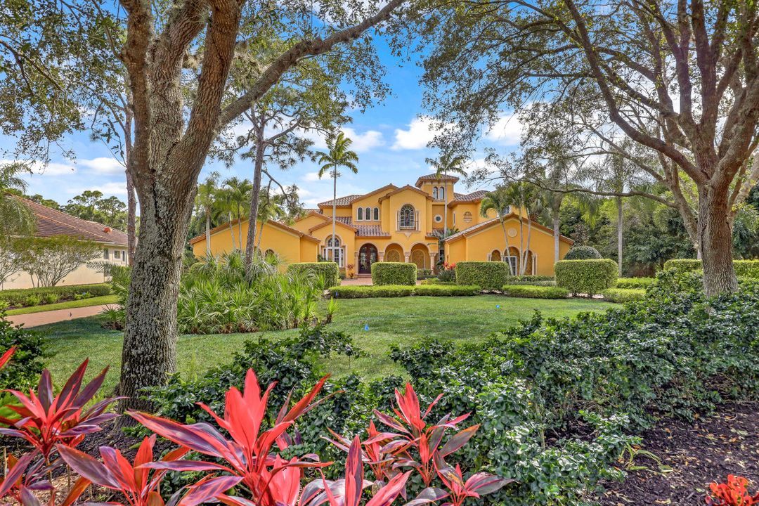 3651 Bay Creek Dr, Bonita Springs, FL 34134