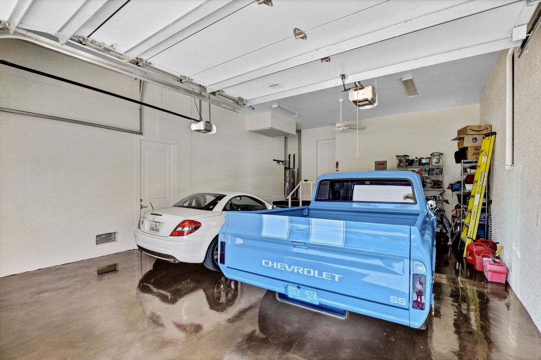 601 Crescent St, Marco Island, FL 34145