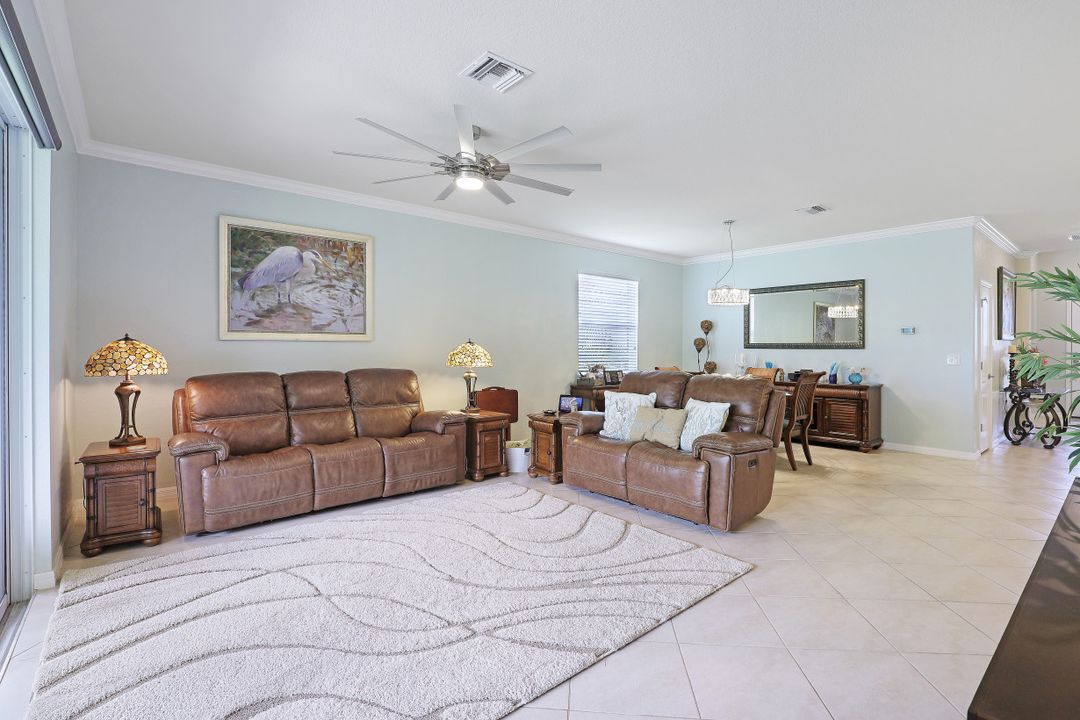 2517 Caslotti Way, Cape Coral, FL 33909