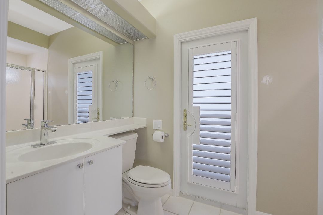 518 Wedgewood Way, Naples, FL 34119