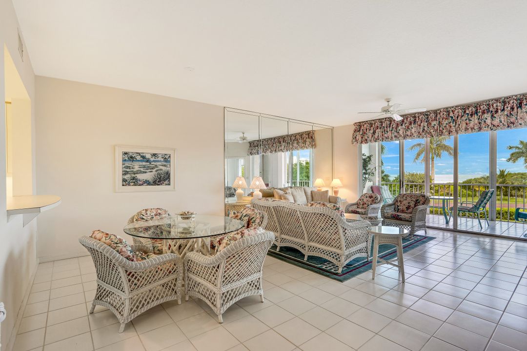 260 Barefoot Beach Blvd #204, Bonita Springs, FL 34134