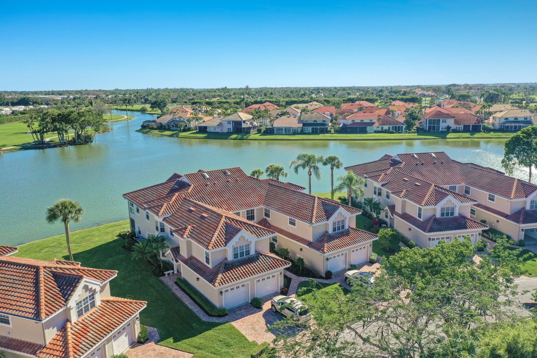 3552 Windjammer Cir #902, Naples, FL 34112