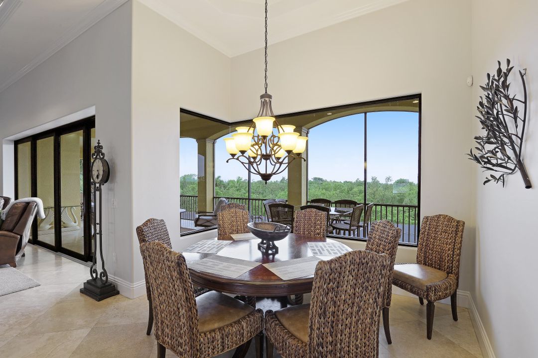 500 Spinnaker Dr, Marco Island, FL 34145