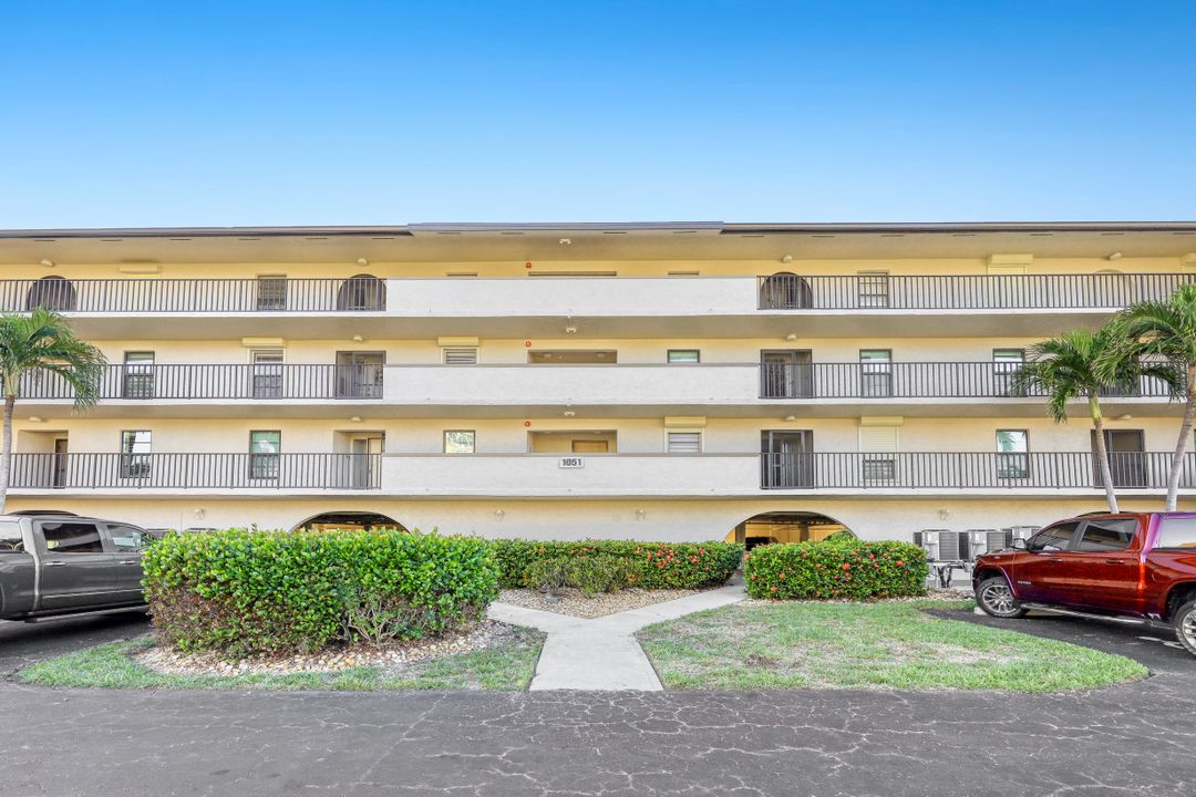 1051 Swallow Ave #204, Marco Island, FL 34145