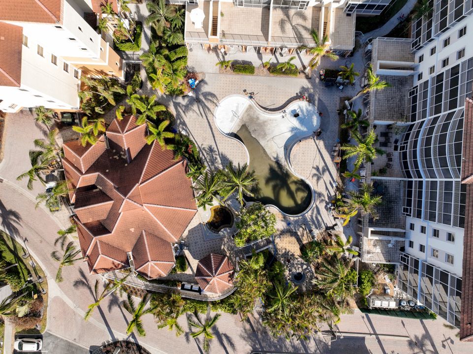 400 Flagship Dr, Naples, FL 34108