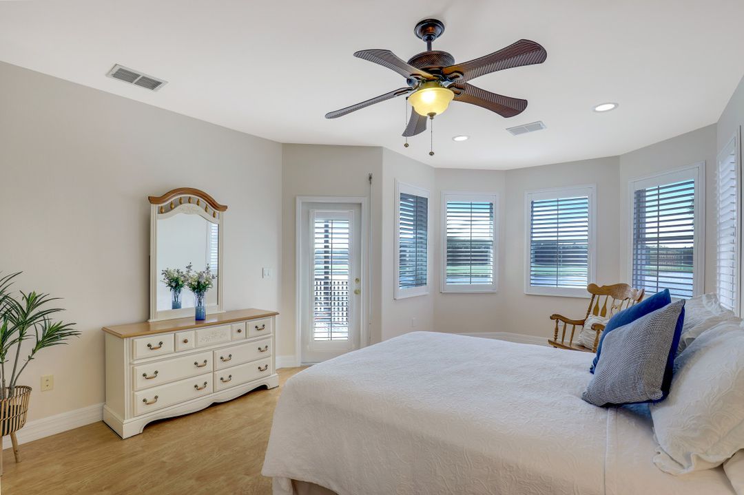 10320 Porto Romano Drive, Miromar Lakes, FL 33913