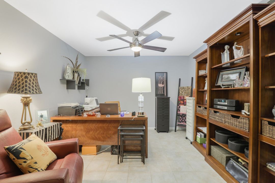 16230 Kelly Cove Dr #221, Fort Myers, FL 33908