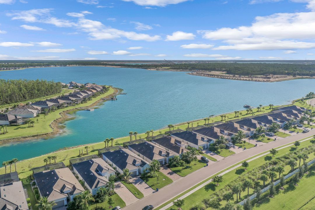 15272 Blue Bay Cir, Estero, FL 33913