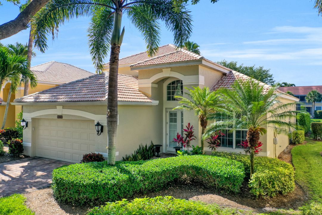 1968 Timarron Way, Naples, FL 34109
