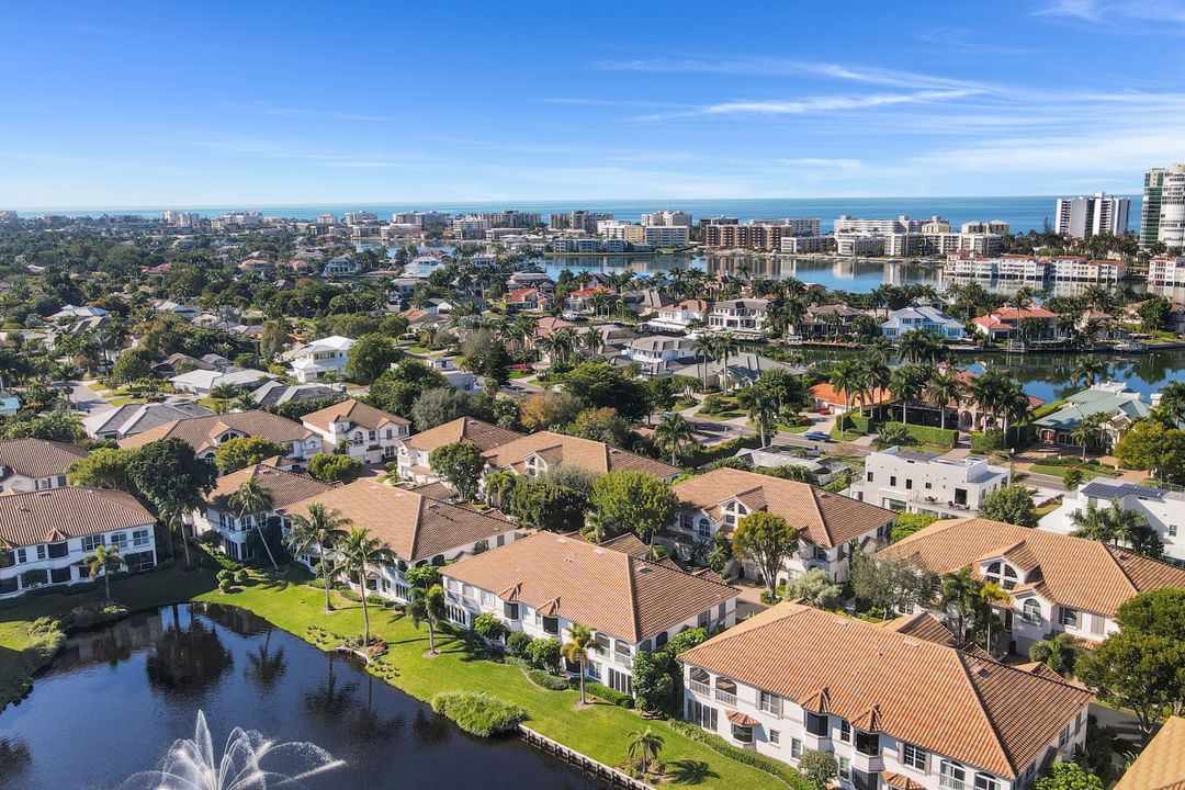 158 Colonade Cir, Naples, FL 34103