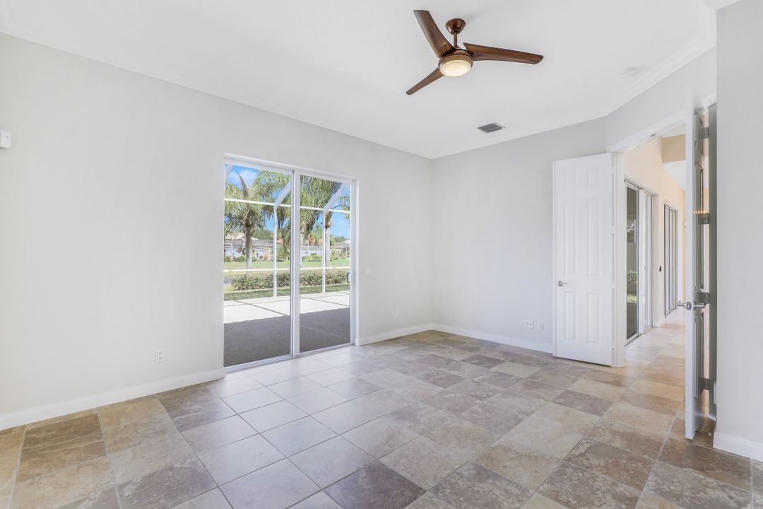 7759 Tommasi Ct, Naples, FL 34114