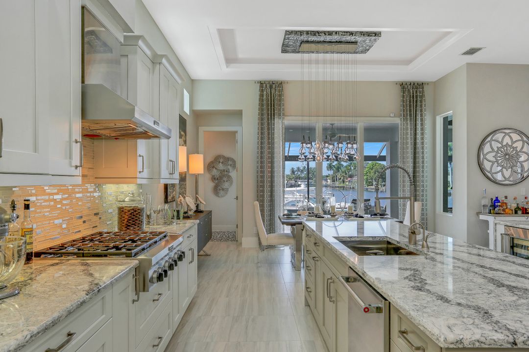 1214 El Dorado Pkwy E, Cape Coral, FL 33904